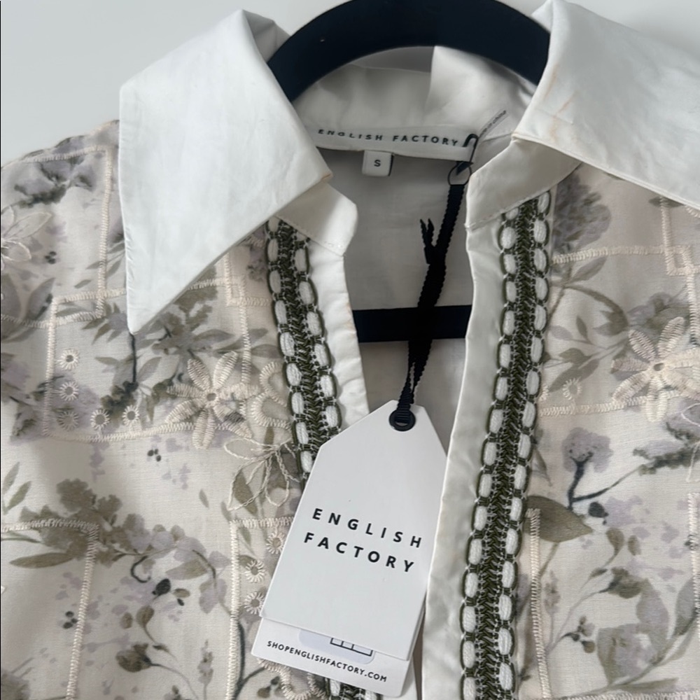 English Factory Floral Dress with White Collar - Picture 2 of 2